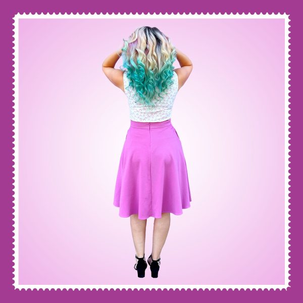 falda de vuelo lila